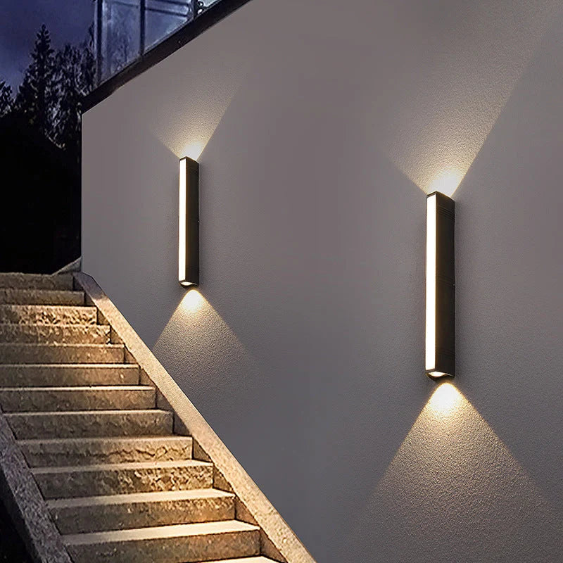 Outdoor Wall Lamp Aluminum IP65 Warm White LED