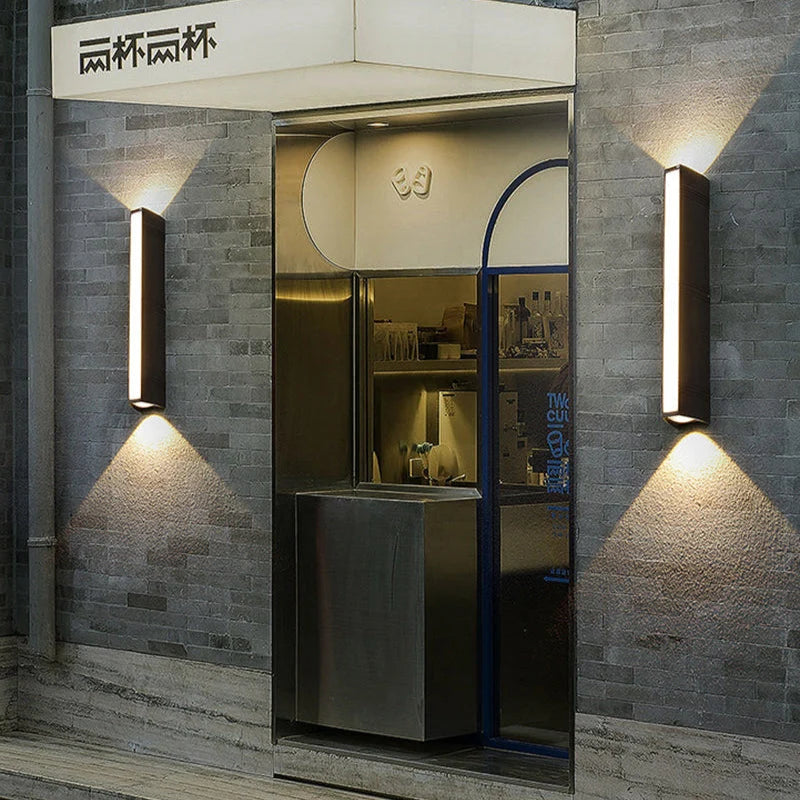 Outdoor Wall Lamp Aluminum IP65 Warm White LED