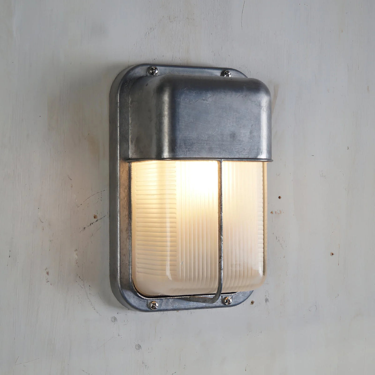 Outdoor Wall Lamp Weather-Resistant Brass & Glass