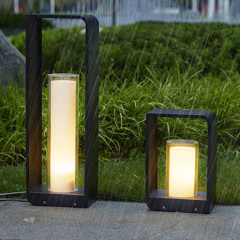 Outdoor Wall Lamp Weather Resistant Solar & Mains Power