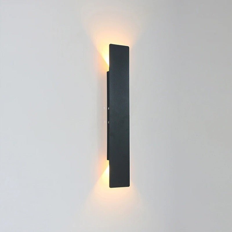 Outdoor Wall Light Aluminum IP65 Up & Down LED