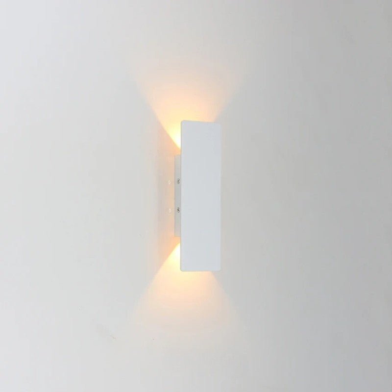 Outdoor Wall Light Aluminum IP65 Up & Down LED