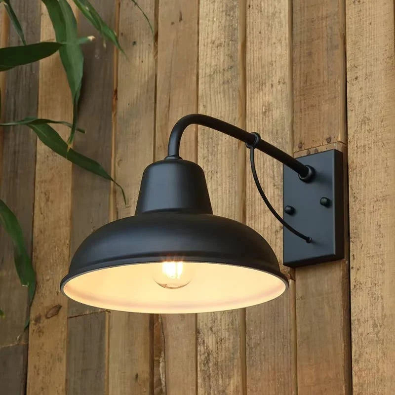 Outdoor Wall Light Barn-Style Matte Black & Weather-Resistant