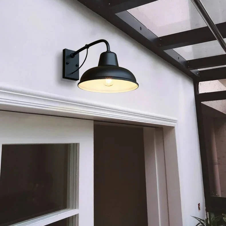 Outdoor Wall Light Barn-Style Matte Black & Weather-Resistant