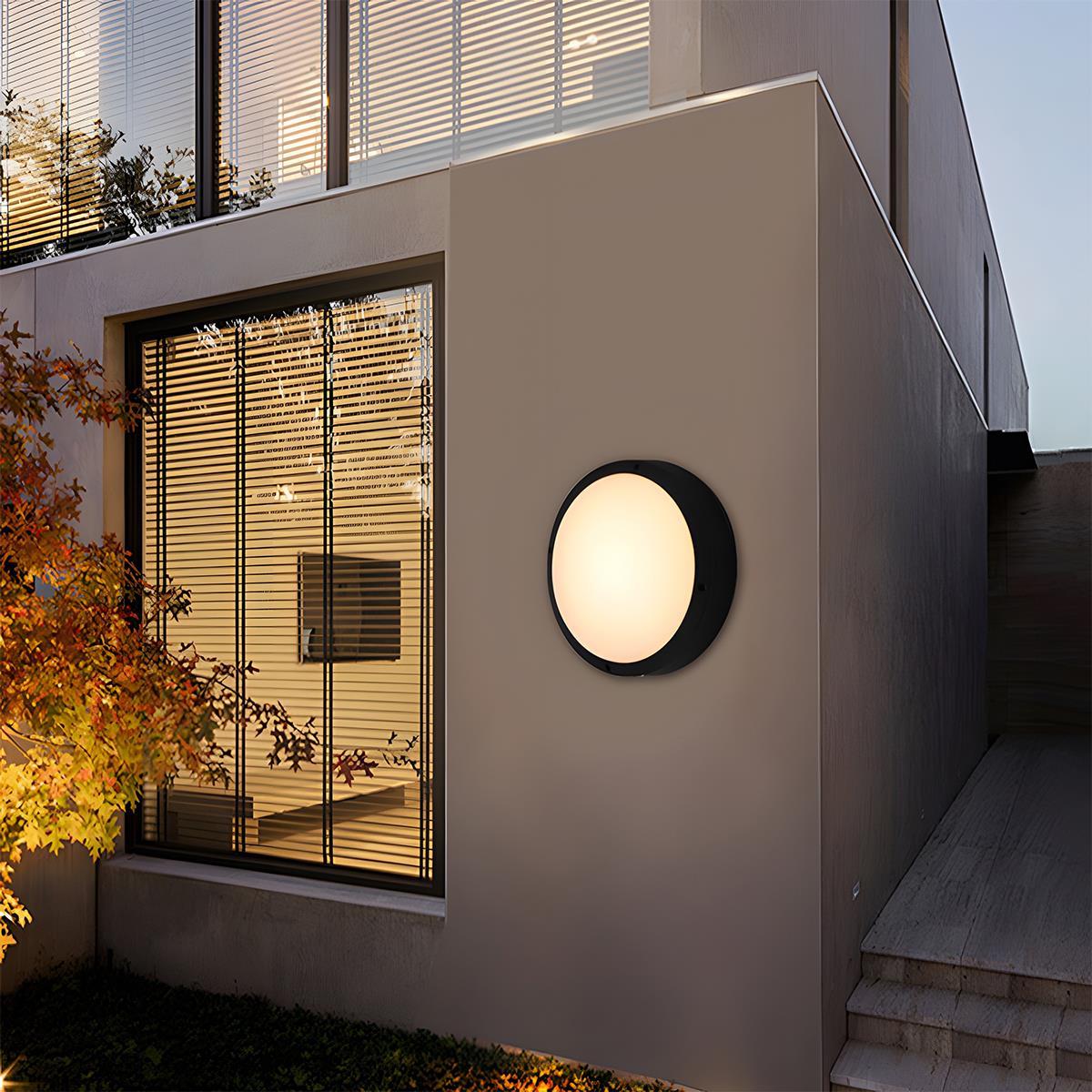 Outdoor Wall Light Die-Cast Aluminum IP65 3000K