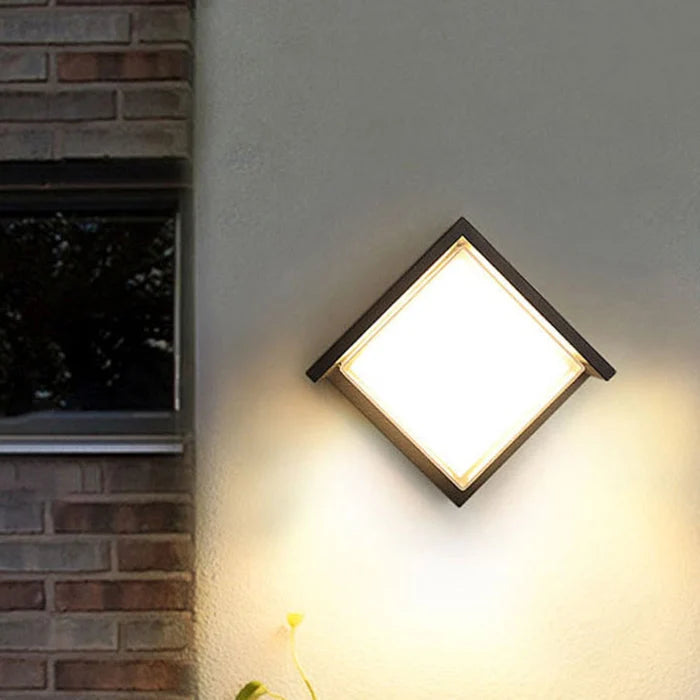 Outdoor Wall Light Energy-Efficient LED IP54 Weather-Resistant