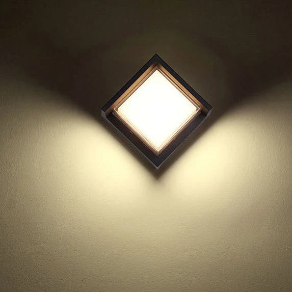 Outdoor Wall Light Energy-Efficient LED IP54 Weather-Resistant