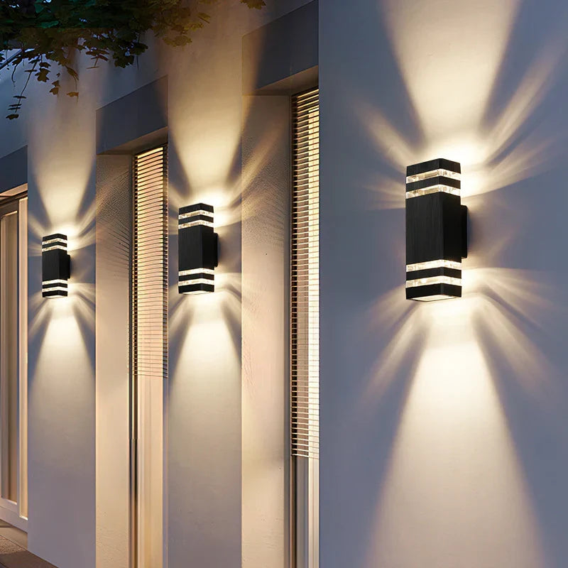 Outdoor Wall Light Two-Way Warm White LED IP65