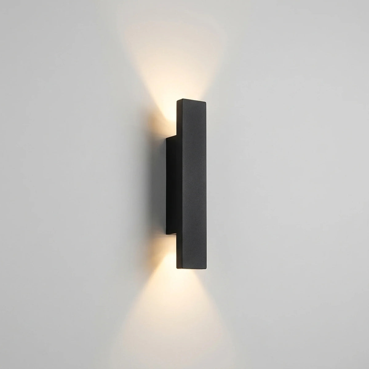 Outdoor Wall Light Up-and-Down Beam Weatherproof Aluminum