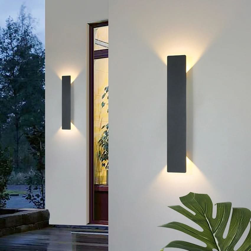 Outdoor Wall Light Waterproof IP65 Energy-Efficient LED