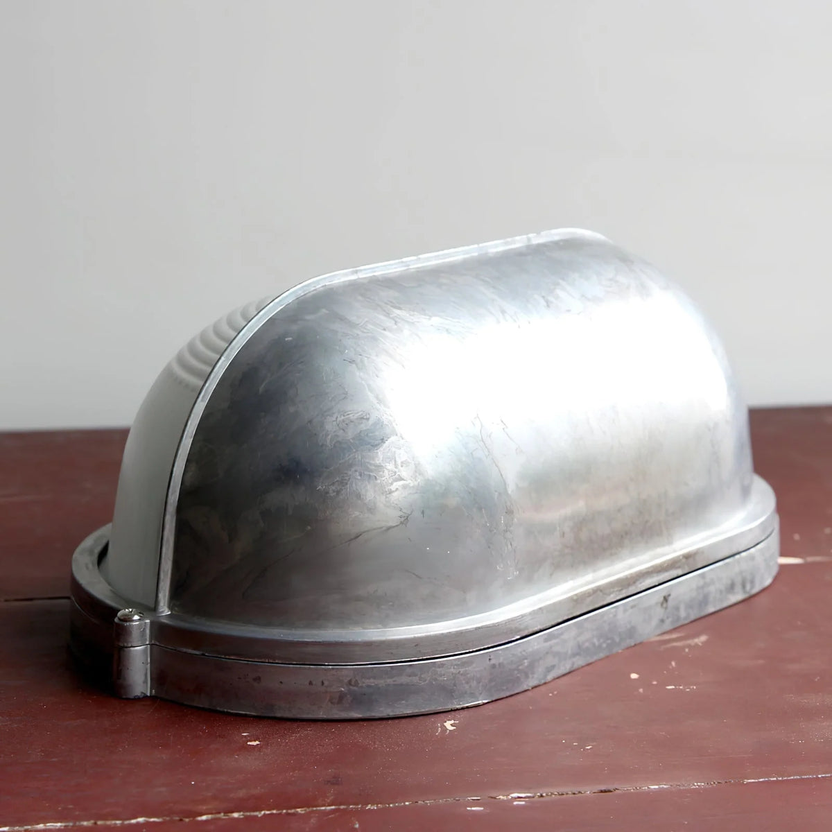 Oval Bulkhead Wall Light Weather-Resistant Galvanized Metal & Ribbed Glass