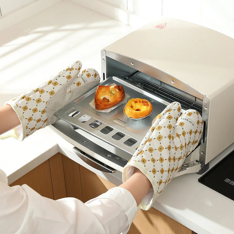 Oven Mitts Heat-Resistant 572°F Cotton & Silicone Anti-Slip