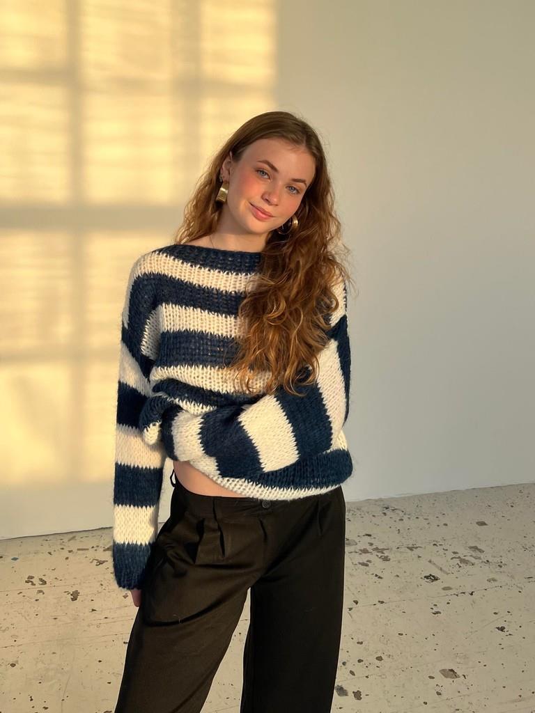 Oversized Sweater Chunky Knit Striped