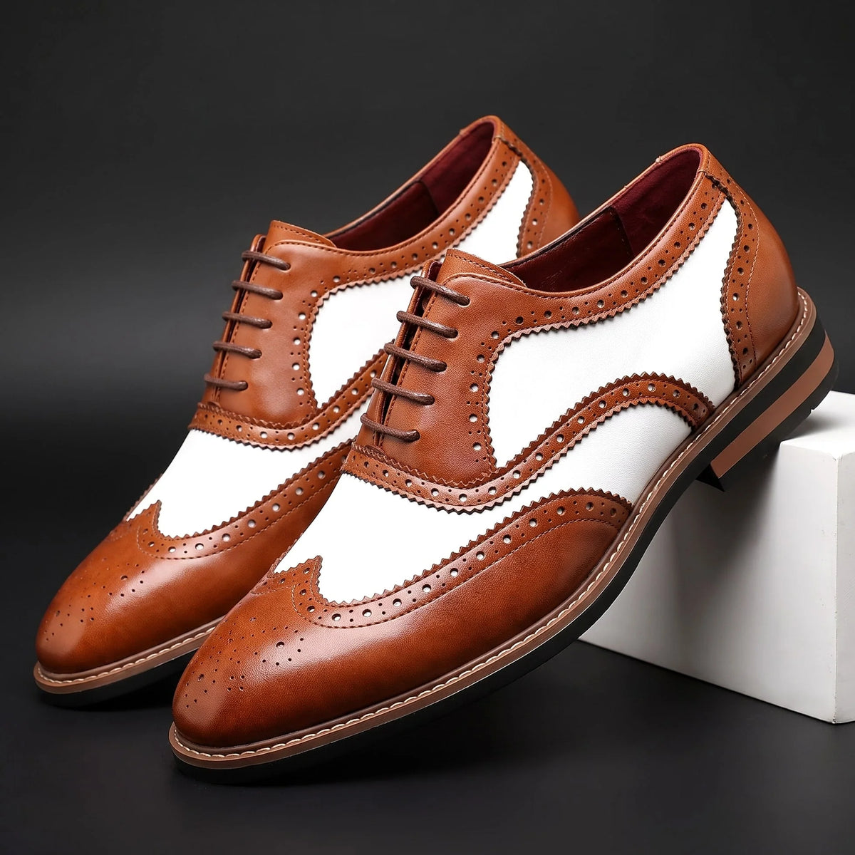 Oxford Shoes Two-Tone Brogue Wingtip