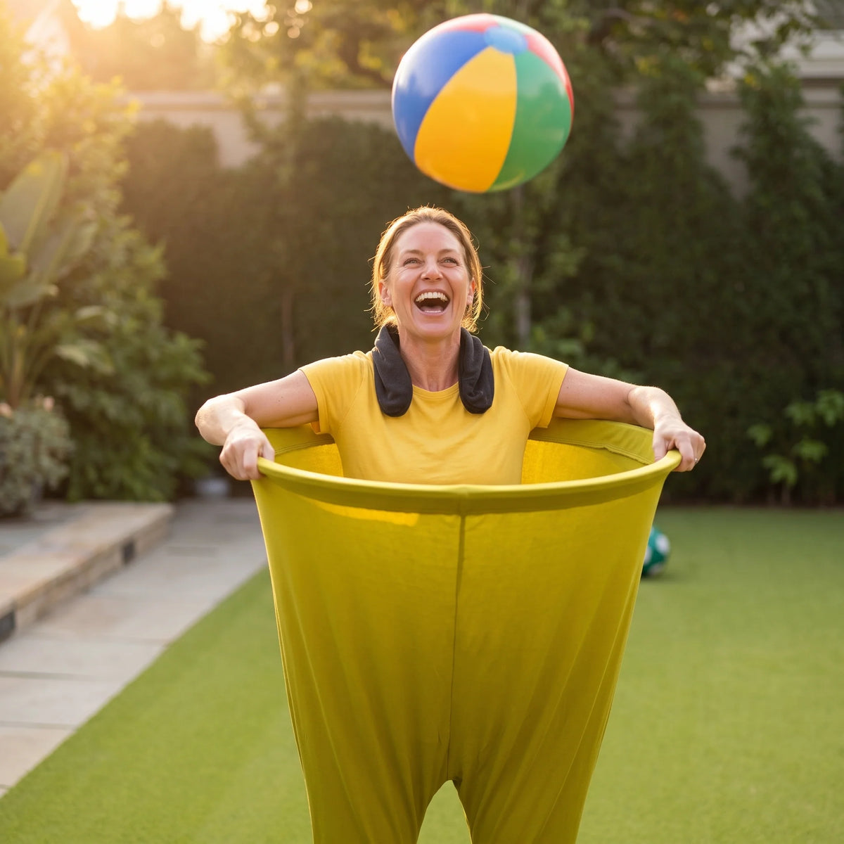 Party Game Giant Catching Pants Two Balls & Pump