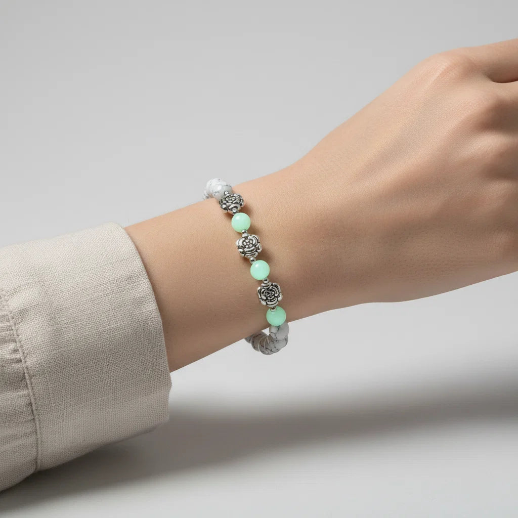 Pearl Bracelet Glow-In-The-Dark Rechargeable Adjustable Clasp