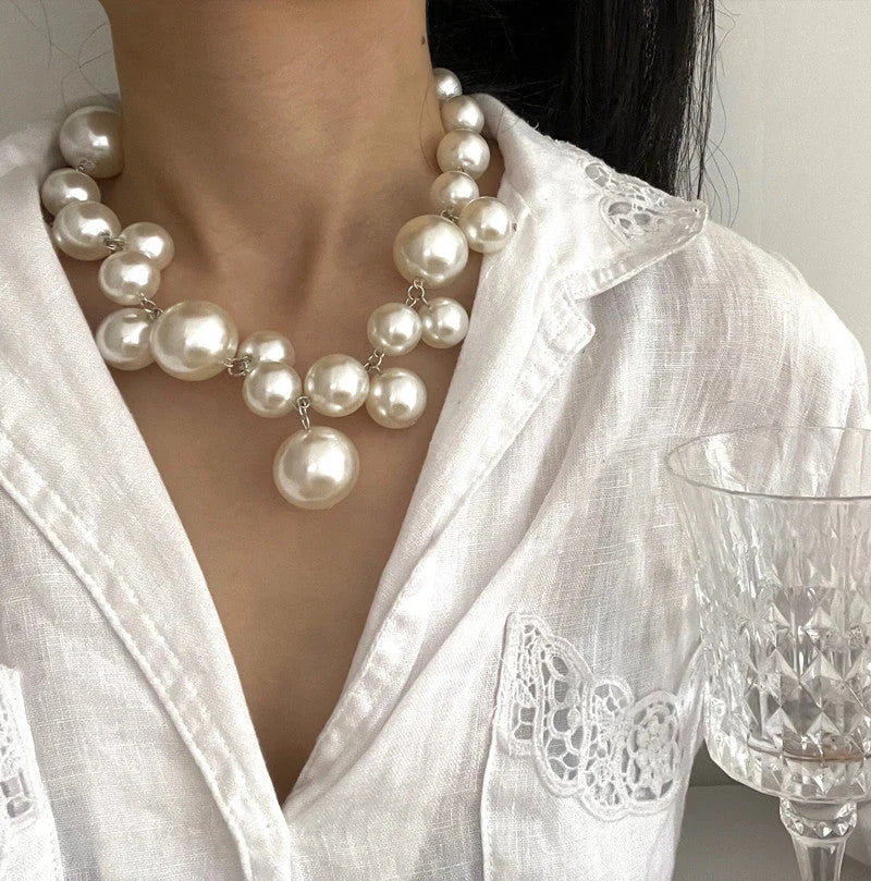 Pearl Necklace Collarbone-Length Lightweight Resin