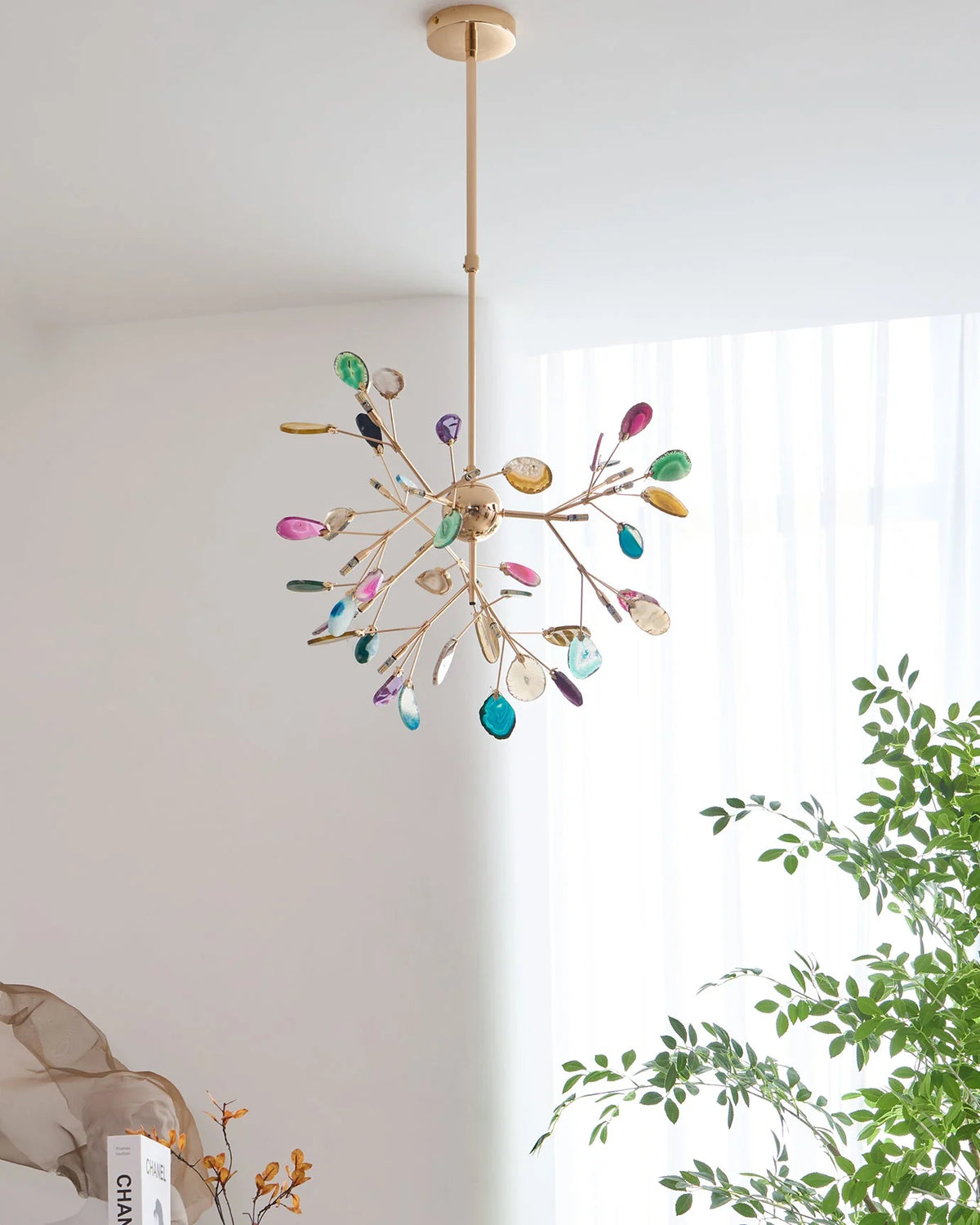 Pendant Chandelier Natural Agate Gilded Metal Warm Diffused Light