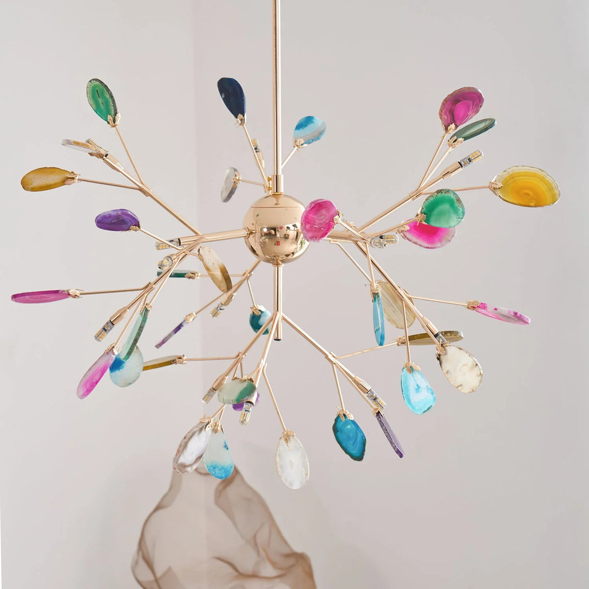 Pendant Chandelier Natural Agate Gilded Metal Warm Diffused Light