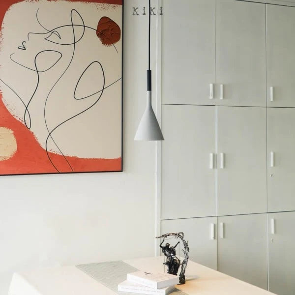 Pendant Lamp Concrete Conical Focused Beam