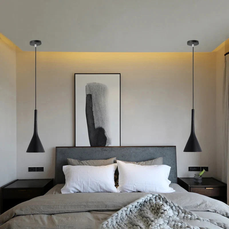 Pendant Lamp Concrete Conical Focused Beam