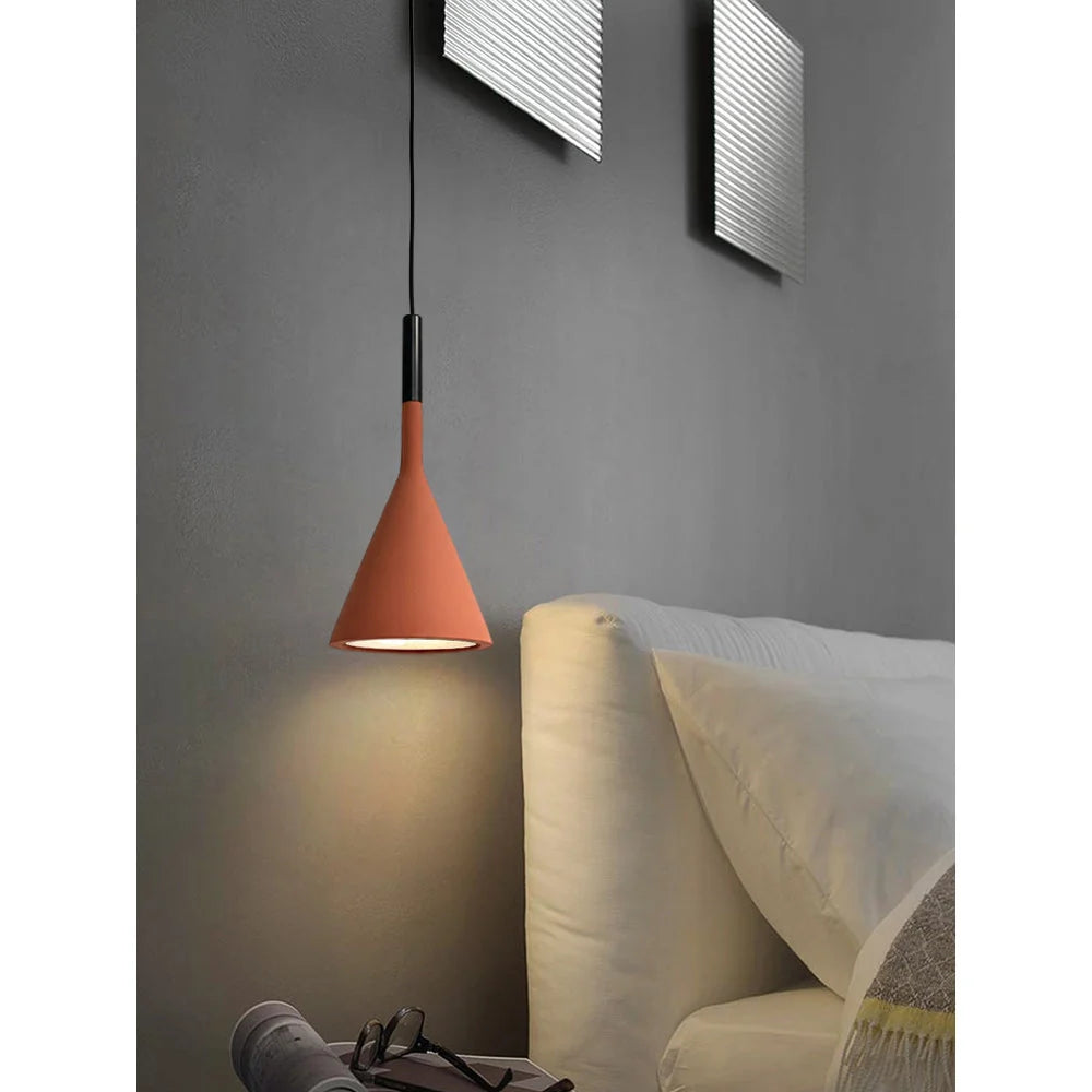 Pendant Lamp Concrete Conical Focused Beam
