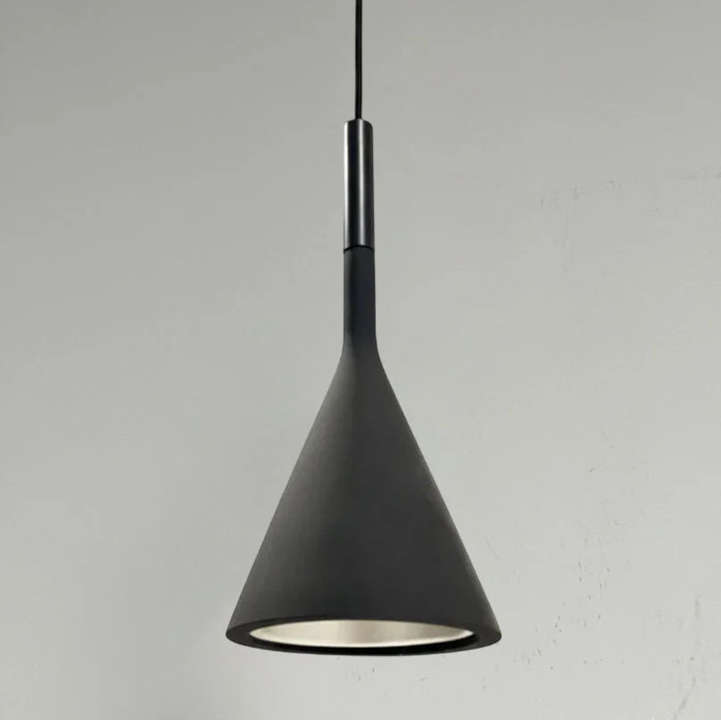 Pendant Lamp Concrete Conical Focused Beam