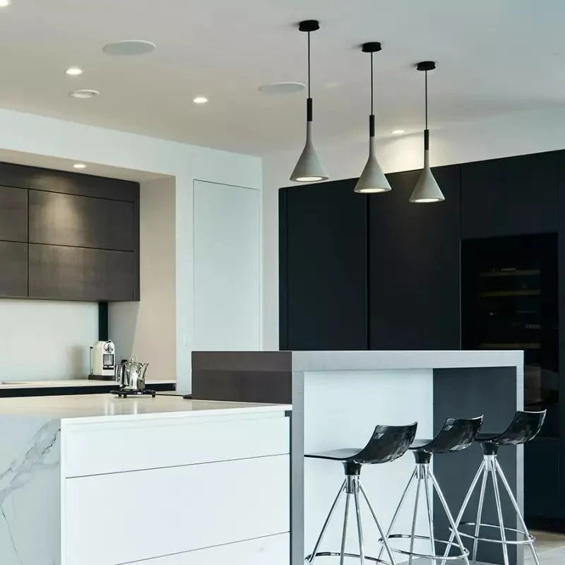Pendant Lamp Concrete Conical Focused Beam