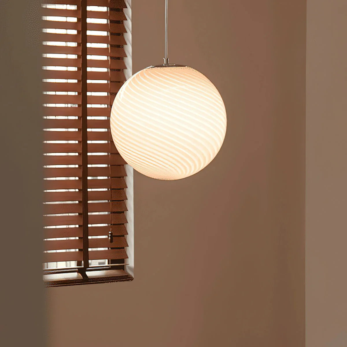 Pendant Lamp Handblown Glass Adjustable Height Dimmable