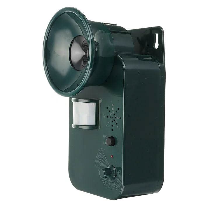 Pest Repeller Ultrasonic Motion-Activated 1,292 Sq Ft