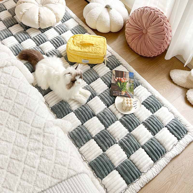 Pet Blanket Chenille Non-Slip Machine Washable