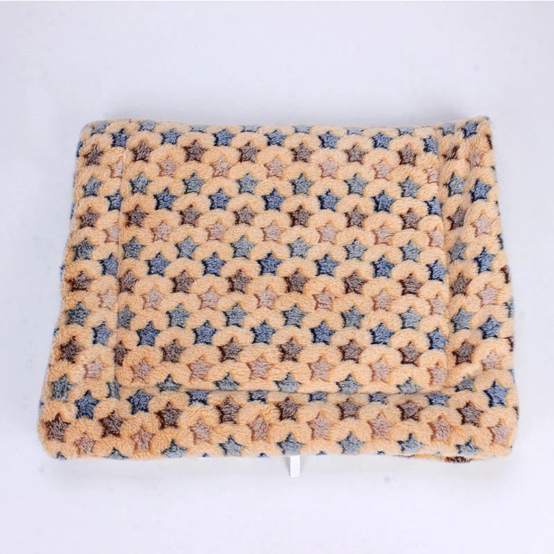 Pet Blanket Plush Padded Machine-Washable Fleece