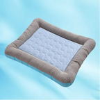 Pet Cooling Mat Breathable Ice Silk Reinforced Stitching Three Sizes