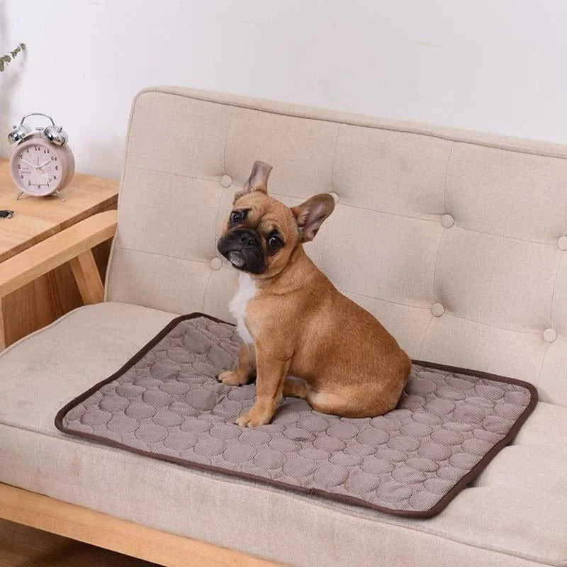 Pet Cooling Pad Pressure Activated Foldable Machine Washable