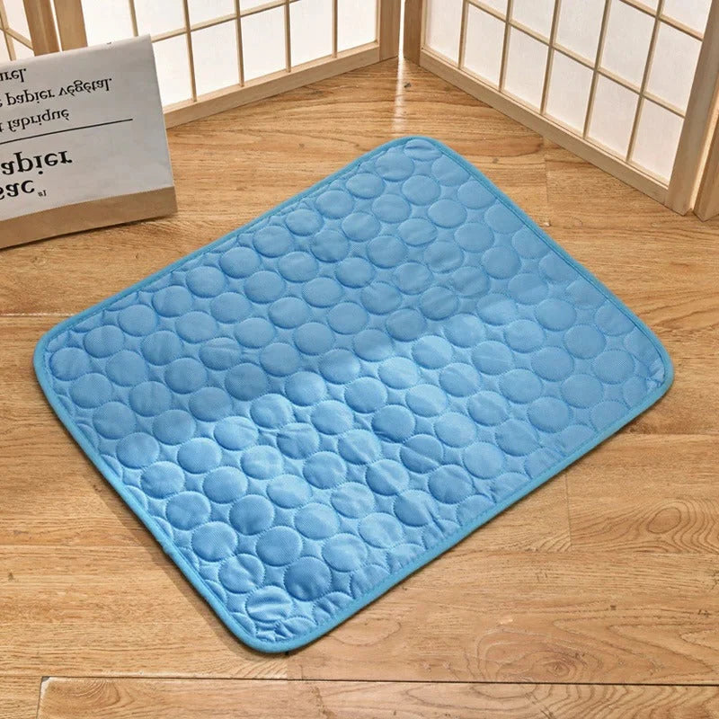 Pet Cooling Pad Pressure Activated Foldable Machine Washable
