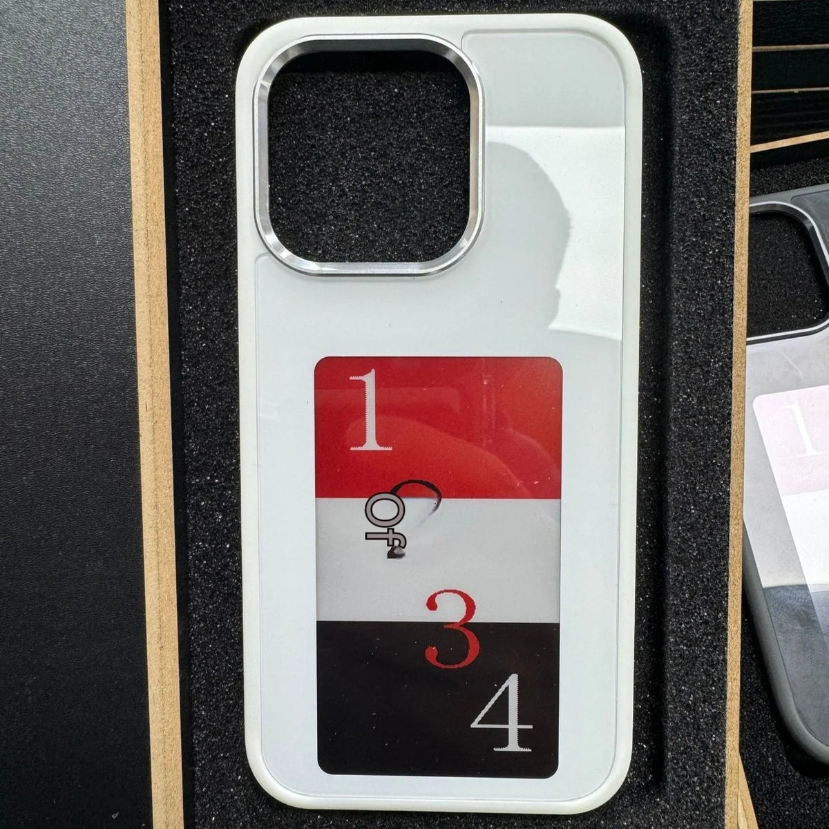 Phone Case E-Ink Display & NFC TPU Shock Protection