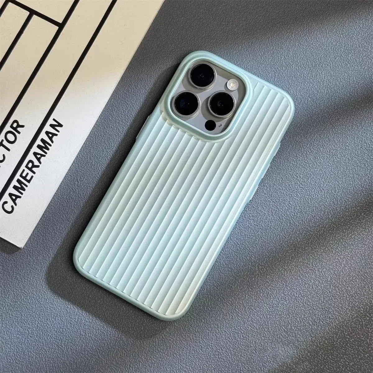 Phone Case Ultra-Thin Shock-Absorbent Anti-Fingerprint