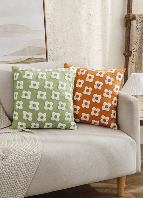 Pillow Cover Hand-Embroidered Daisy 100% Cotton Invisible Zipper