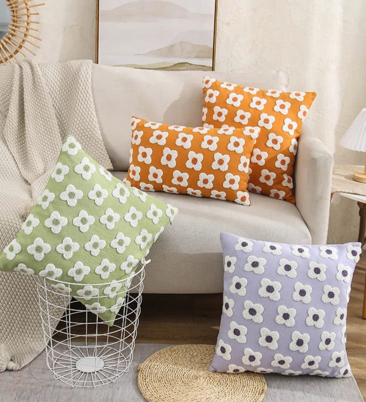 Pillow Cover Hand-Embroidered Daisy 100% Cotton Invisible Zipper