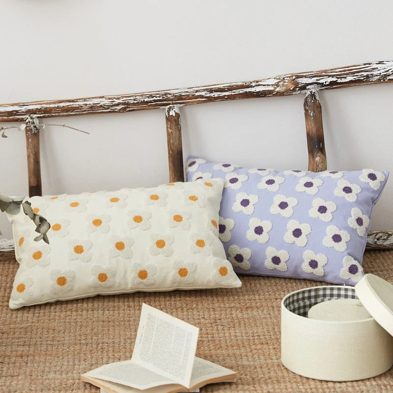Pillow Cover Hand-Embroidered Daisy 100% Cotton Invisible Zipper