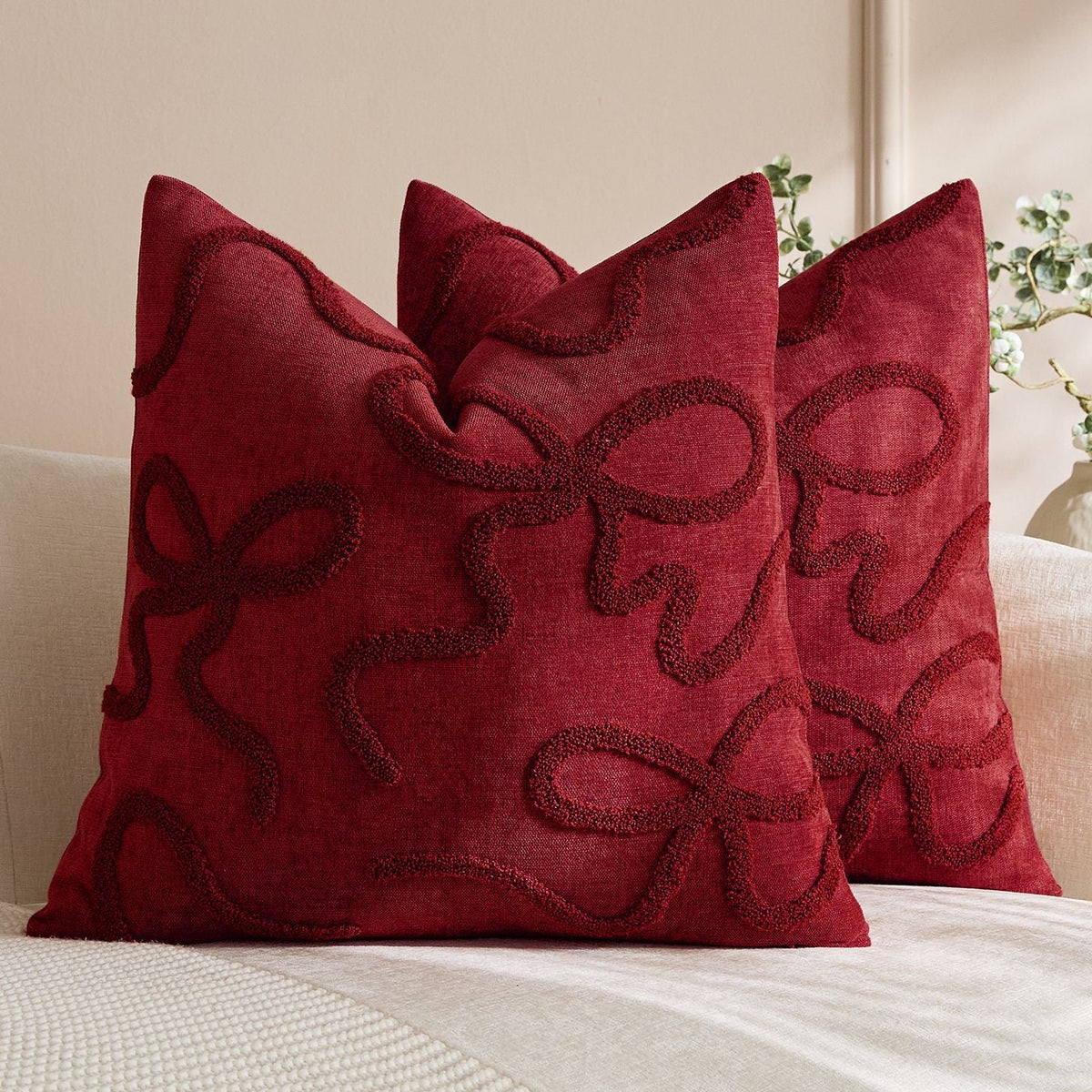 Pillow Cover Linen-Blend Raised Chenille Applique Hidden Zipper