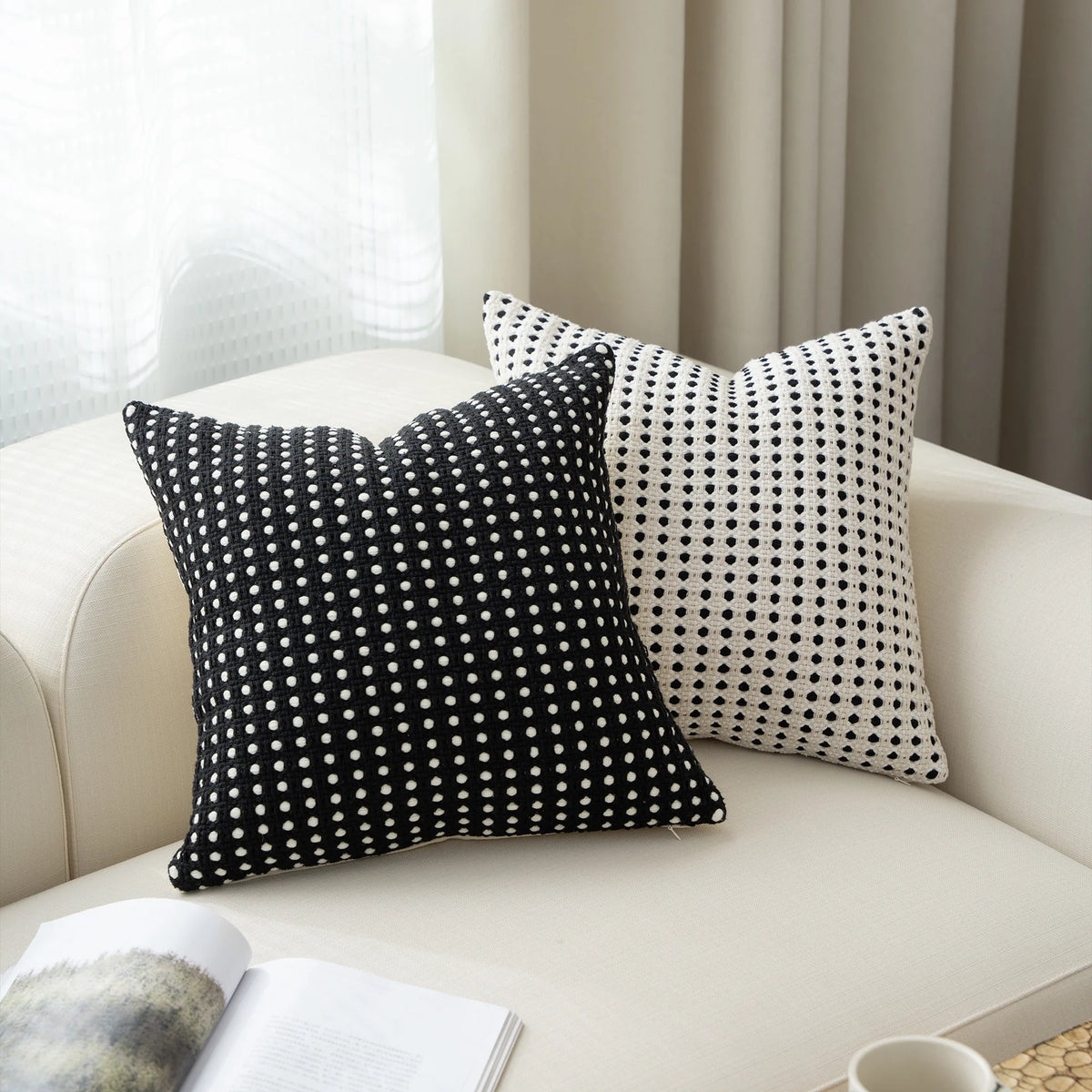 Pillow Cover Point Tufted Linen Feel Concealed Zipper
