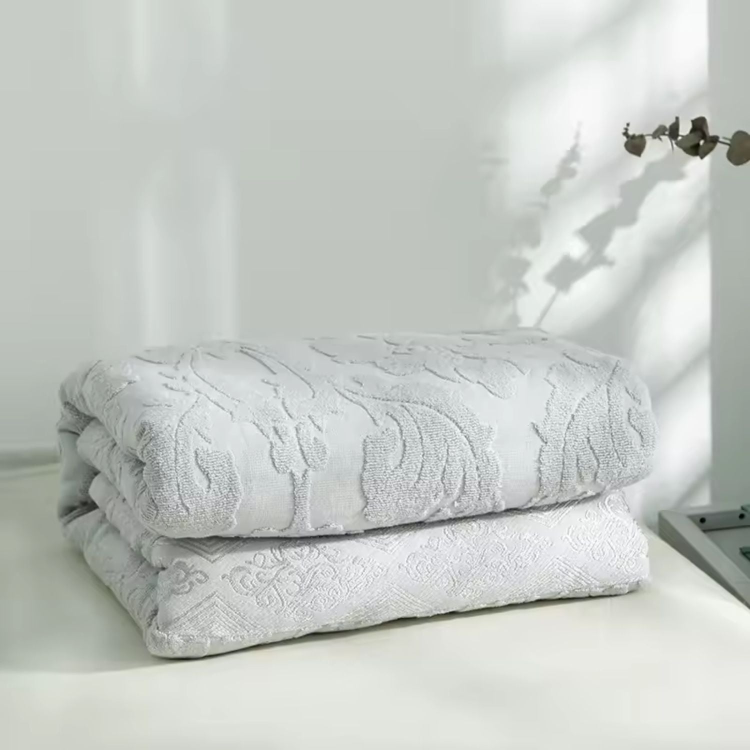 Plush Jacquard Floral Microfiber Throw Blanket