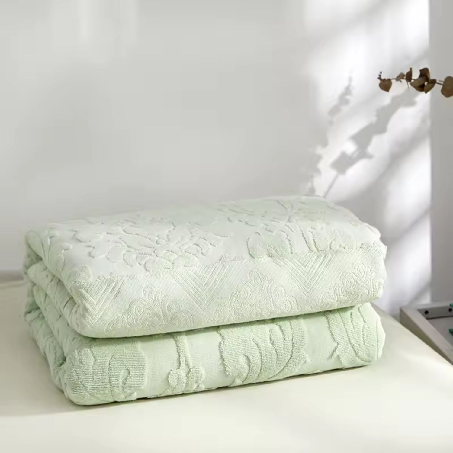 Plush Jacquard Floral Microfiber Throw Blanket