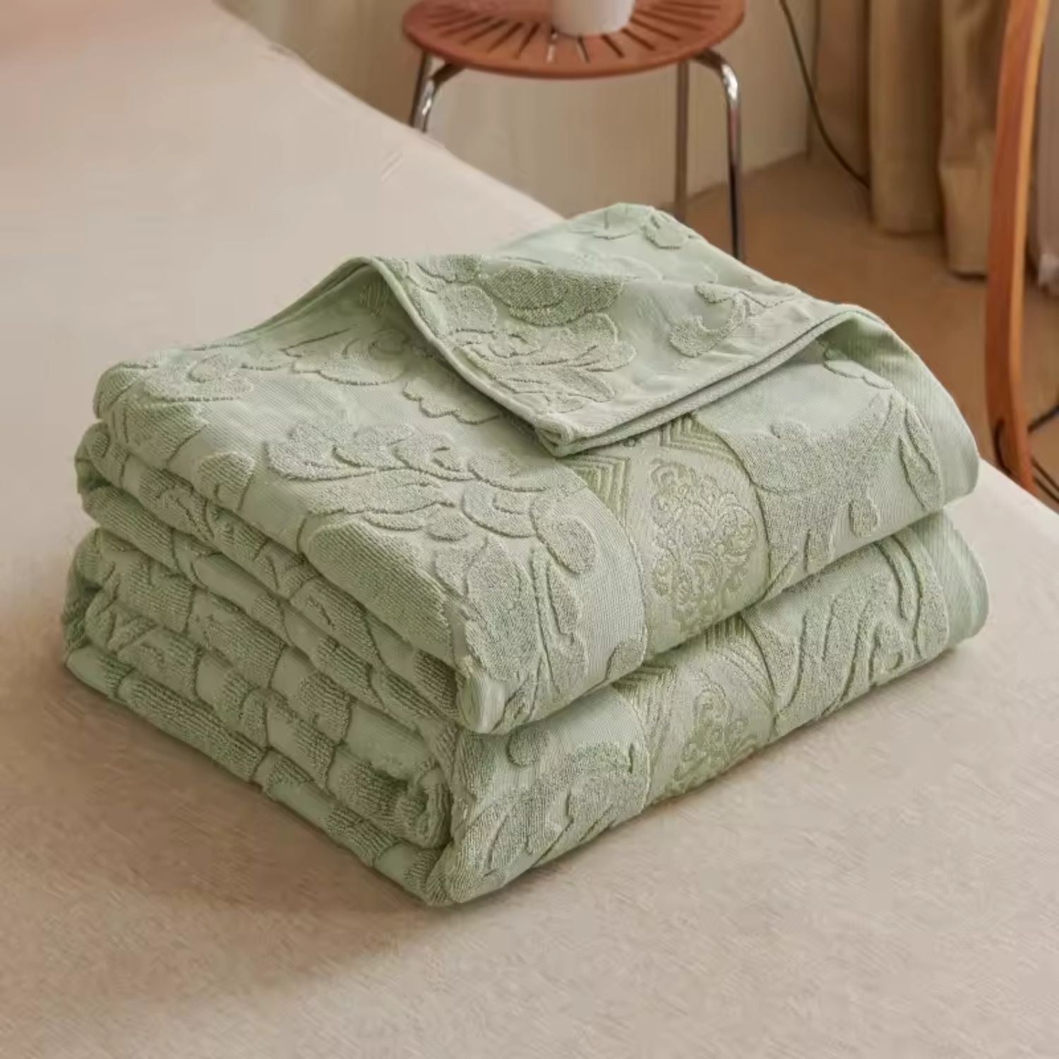 Plush Jacquard Floral Microfiber Throw Blanket