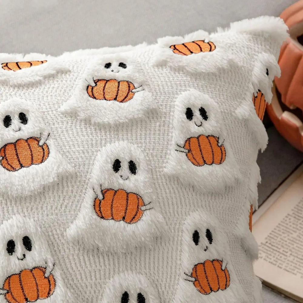 Plush Microfiber Machine-Washable Pumpkin Cushion Cover (18x18 in)