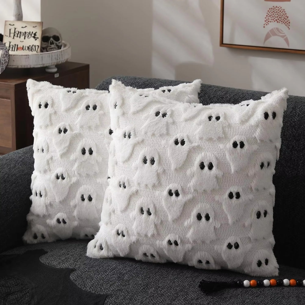 Plush Microfiber Machine-Washable Pumpkin Cushion Cover (18x18 in)