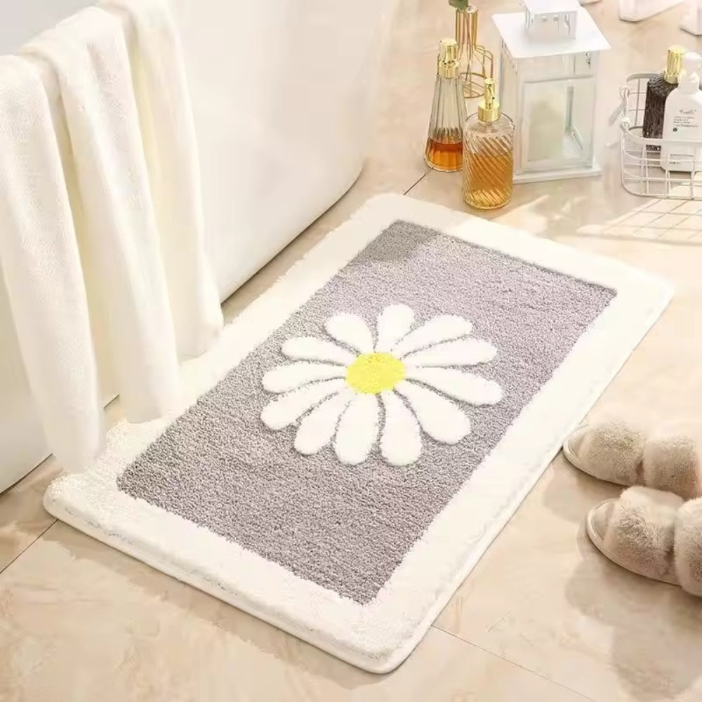 Plush Microfiber Non-Slip Bath Mat (Machine Washable)