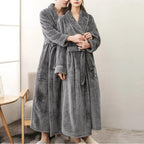 Plush Moisture-Absorbent Fleece Bathrobe (Open Placket & Pockets)