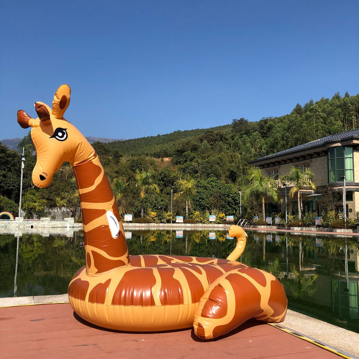 Pool Float Giraffe Design Tear-Resistant & UV-Protected